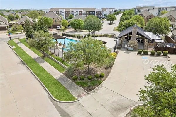 $689,900 | 814 River Oak Avenue, Euless, TX 76039