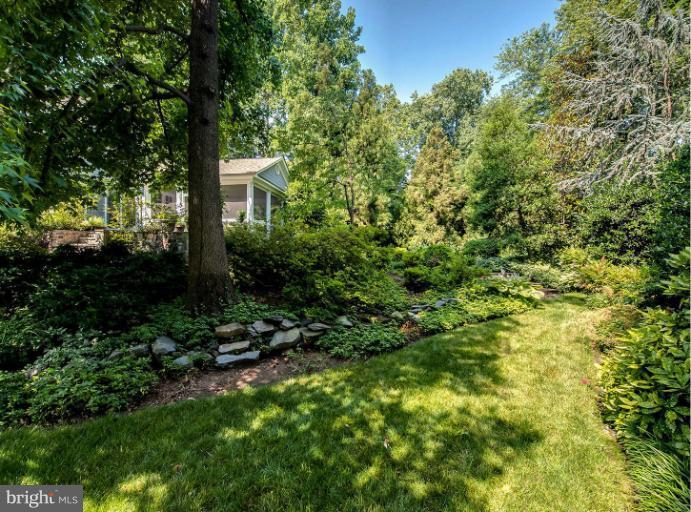 5511 Cornish Road Bethesda, MD 20814 - Photo 29 of 30 a view of a yard