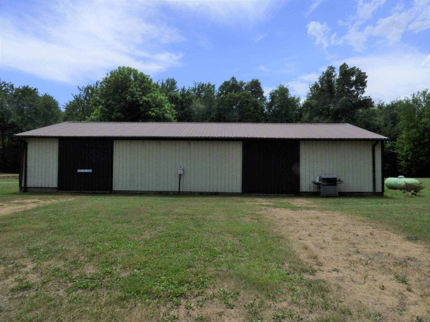 3611 Weaver Road Batavia, OH 45103 - Photo 8 of 18 Gallery Image 8