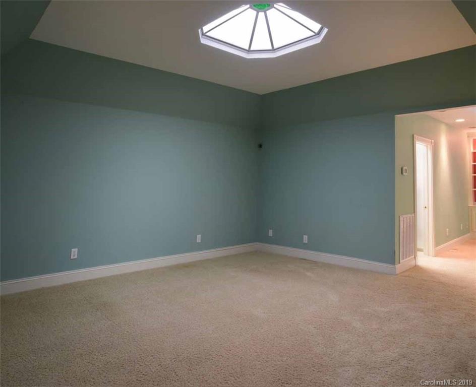 121 Alexander Road Troy, NC 27371 - Photo 12 of 34 Gallery Image 12