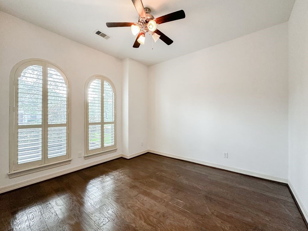 14 Spincaster Drive Spring, TX 77389 - Photo 8 of 47