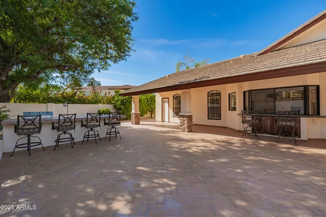 $1,395,000 | 8272 South Pecan Grove Circle, Tempe, AZ 85284