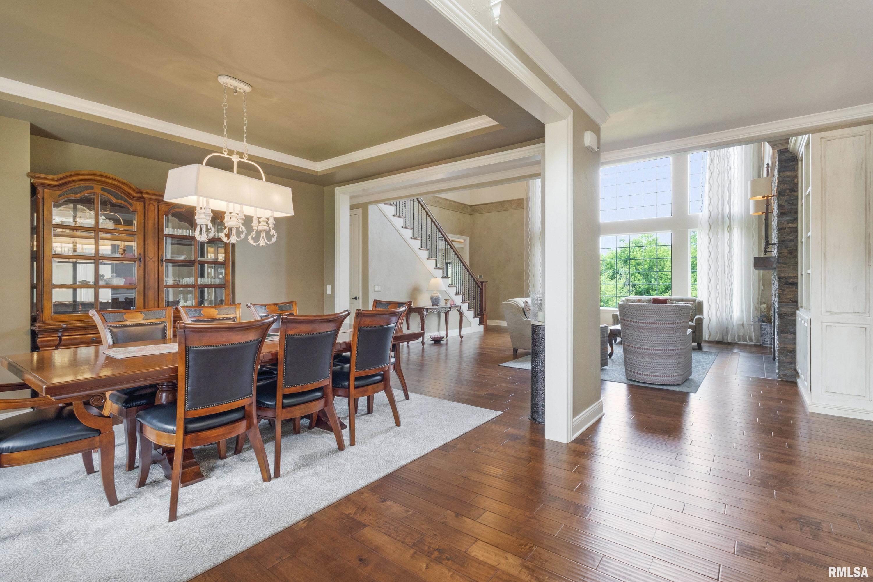 6214 Cardinal Road Bettendorf, IA 52722 - Photo 6 of 56 Gallery Image 6