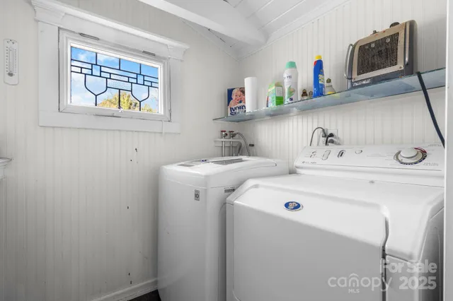 a view of an entryway