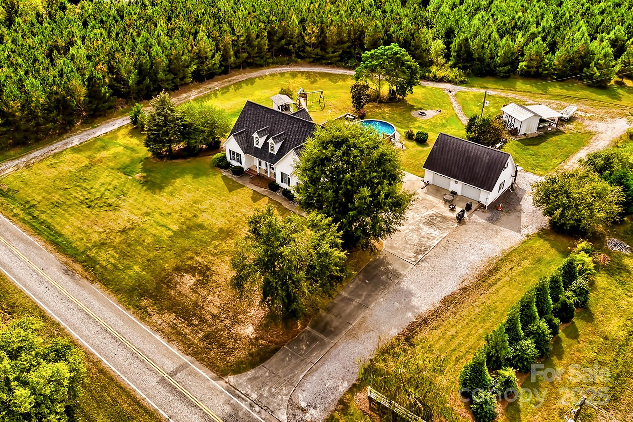 176 Griffin Road Pageland, SC 29728 - Photo 12 of 46