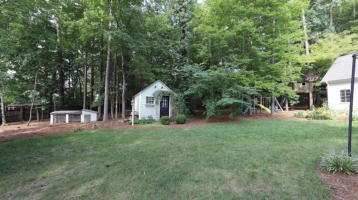 8805 Audley Circle Raleigh, NC 27615 - Photo 23 of 25 She-shed!
