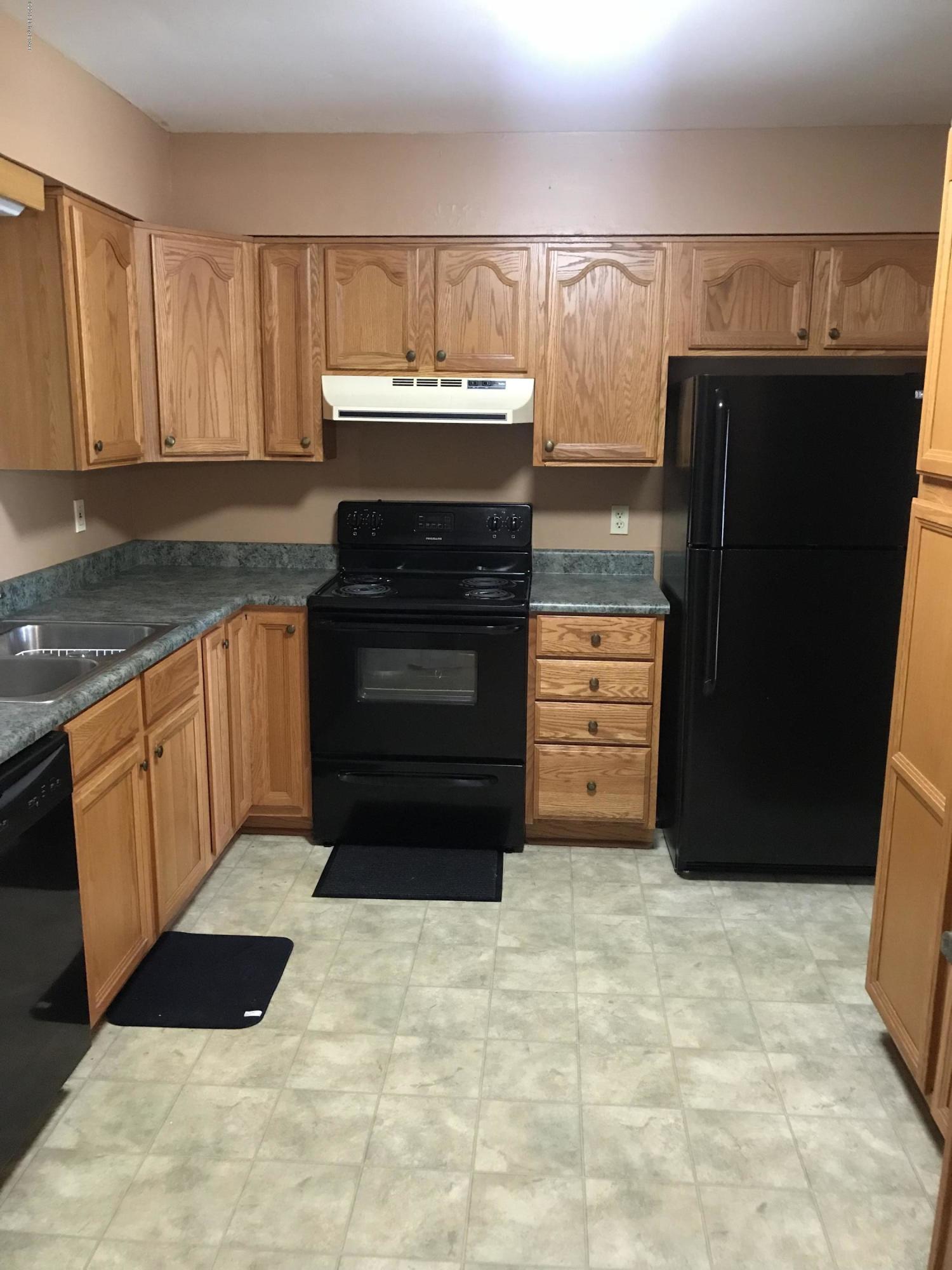 3820 Chatham Road Louisville, KY 40218 - Photo 21 of 34 21