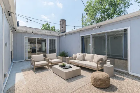 $249,900 | 14415 Locke Lane, Houston, TX 77077