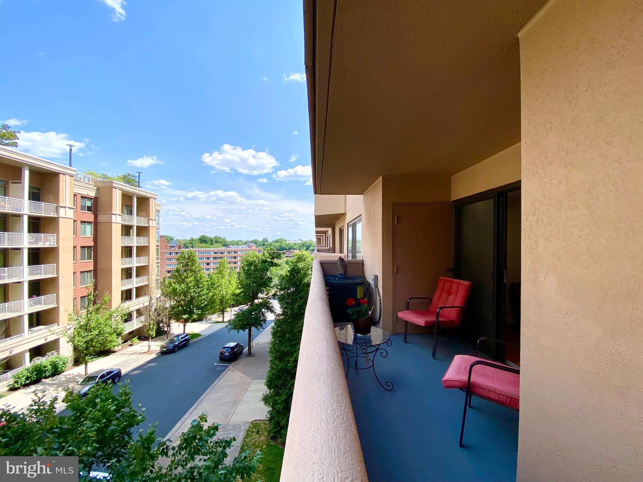 1301 North Courthouse Road, Unit 812 Arlington, VA 22201 - Photo 14 of 44 Balcony