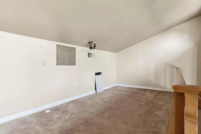 a view of empty room