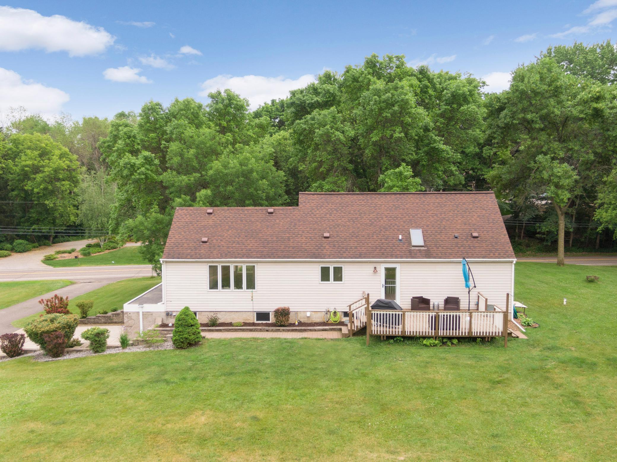 1401 Goose Lake Road Gem Lake, MN 55110 - Photo 27 of 33 Gallery Image 27