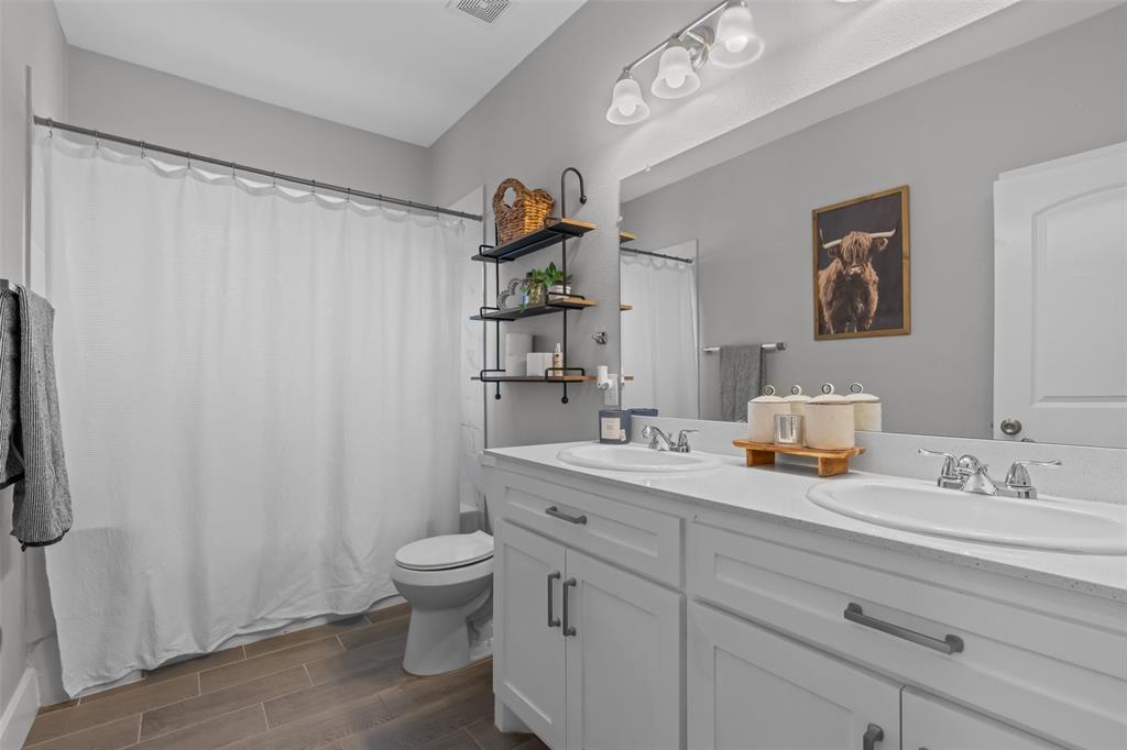 325 Berryhill Drive Springtown, TX 76082 - Photo 21 of 30