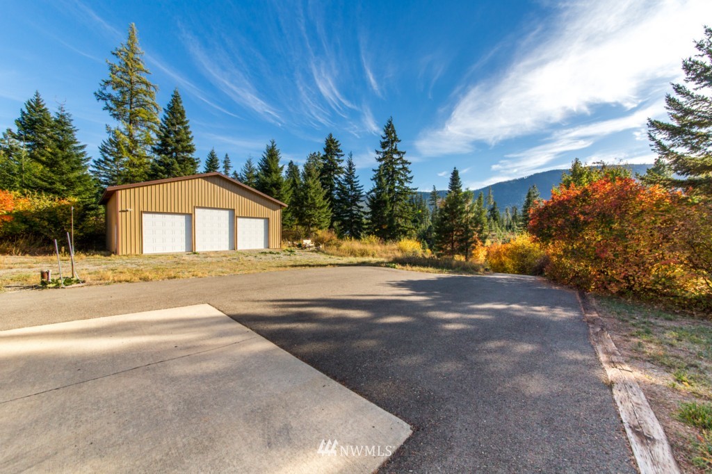 5211 Westside Road Cle Elum, WA 98922 - Photo 4 of 20 Gallery Image 4