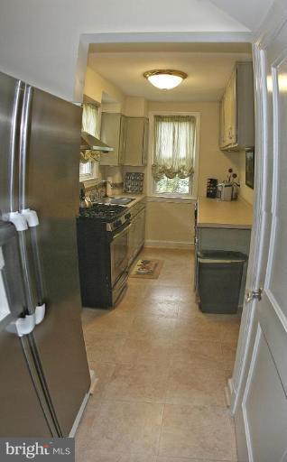 10013 Markham Street Silver Spring, MD 20901 - Photo 22 of 28 Kitchen #2