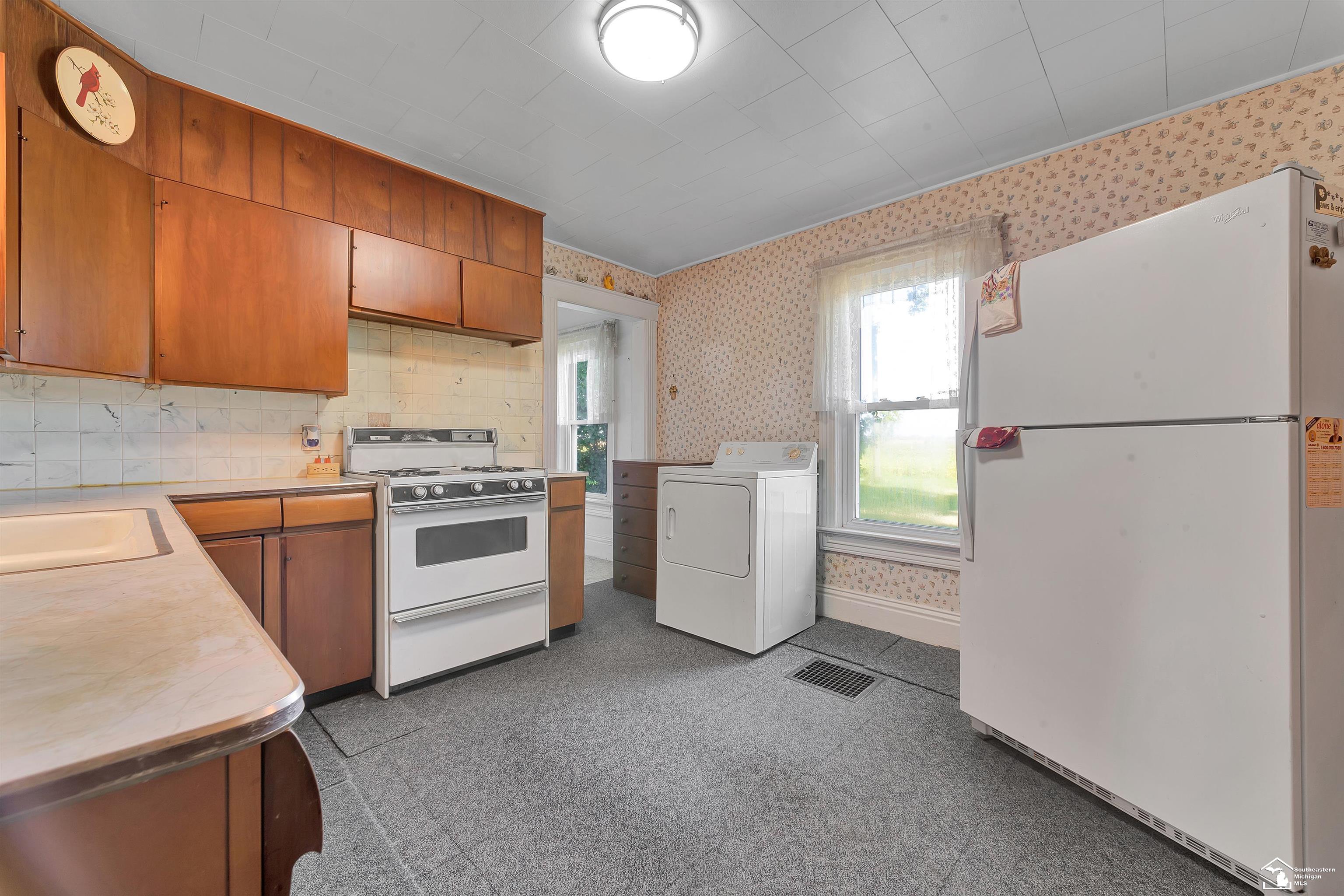 9114 Hiser Road Milan, MI 48160 - Photo 13 of 24