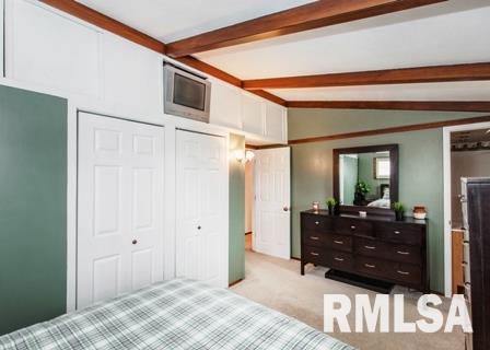1104 Pinehill Road Bettendorf, IA 52722 - Photo 12 of 34 Gallery Image 12