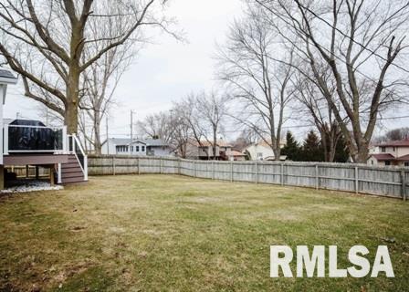 1104 Pinehill Road Bettendorf, IA 52722 - Photo 24 of 34 Gallery Image 24