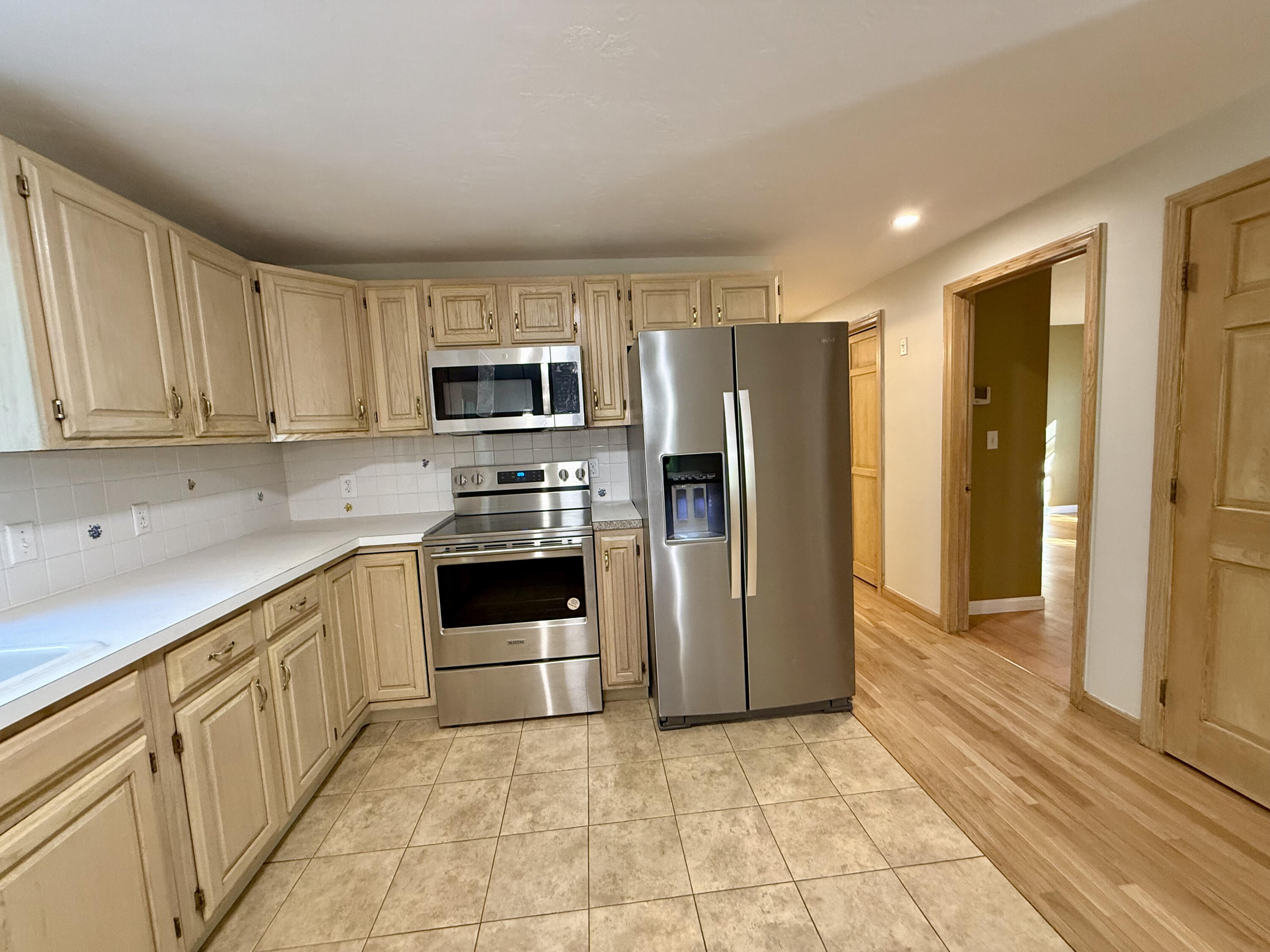 19 Westerly Drive Sandwich, MA 02537 - Photo 14 of 36 IMG_1872