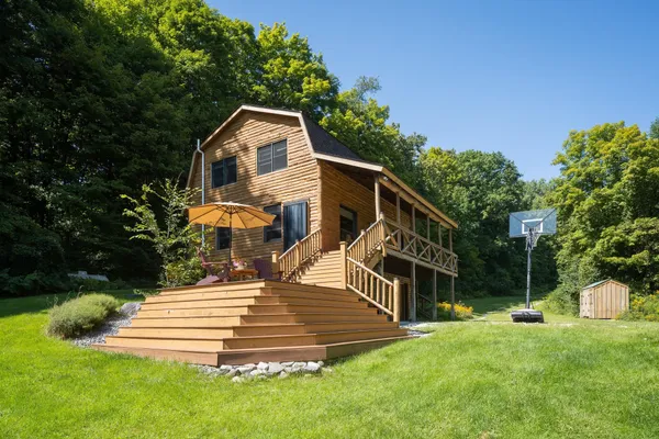 $549,000 | 364 Burr Pond Road, Sudbury, VT 05733