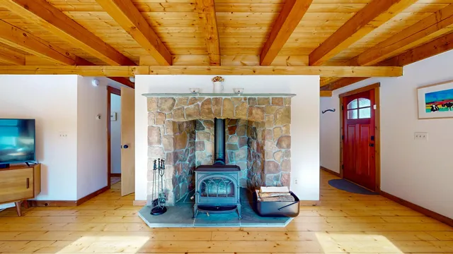 $549,000 | 364 Burr Pond Road, Sudbury, VT 05733