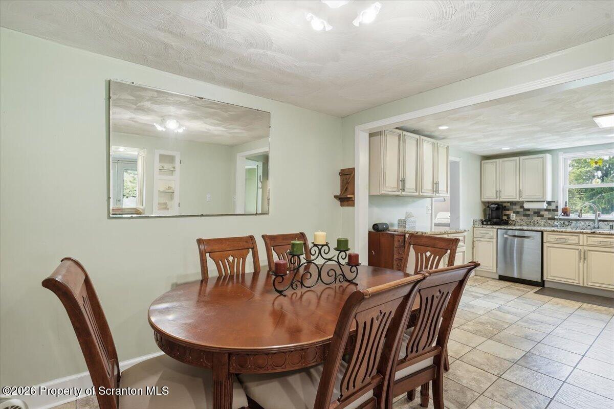 308 Fiddle Lake Road Thompson, PA 18465 - Photo 16 of 43 19-308_Fiddle_Lake_Road_Thompson_015