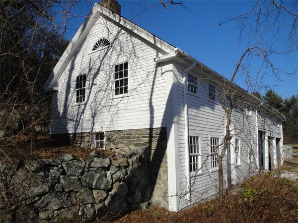 35 Ipswich Road Boxford, MA 01921 - Photo 6 of 18 a view of a house with wooden fence