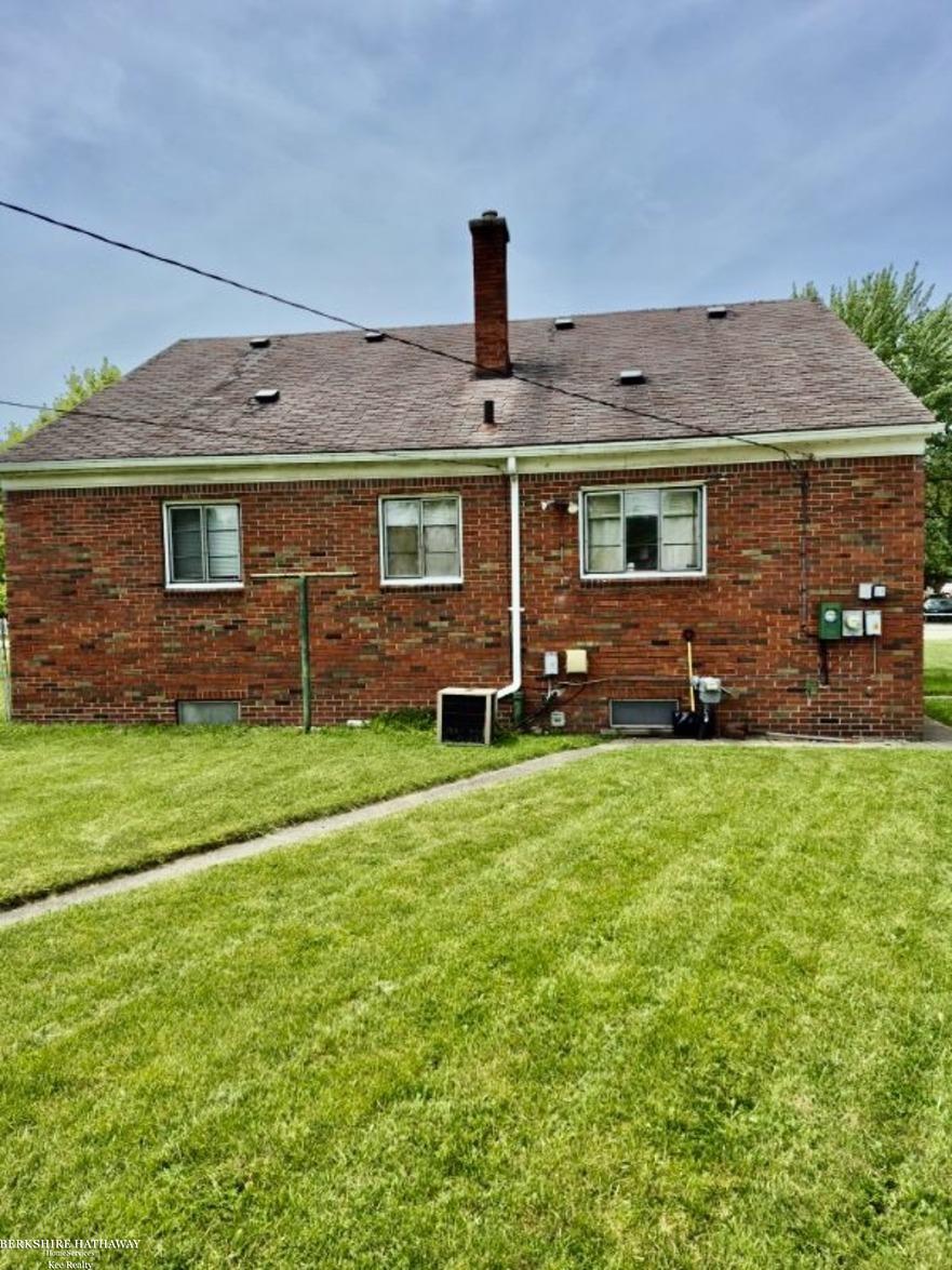 29290 Utica Road Roseville, MI 48066 - Photo 22 of 26