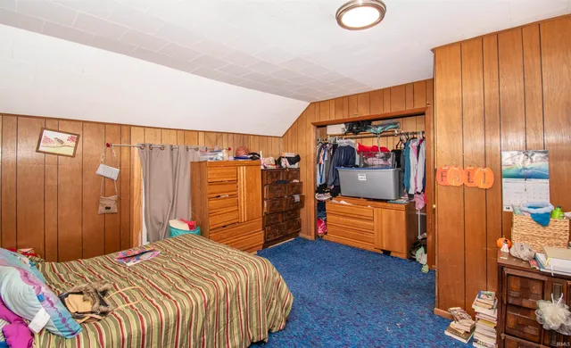 $174,900 | 1002 Moyer Street, Kendallville, IN 46755