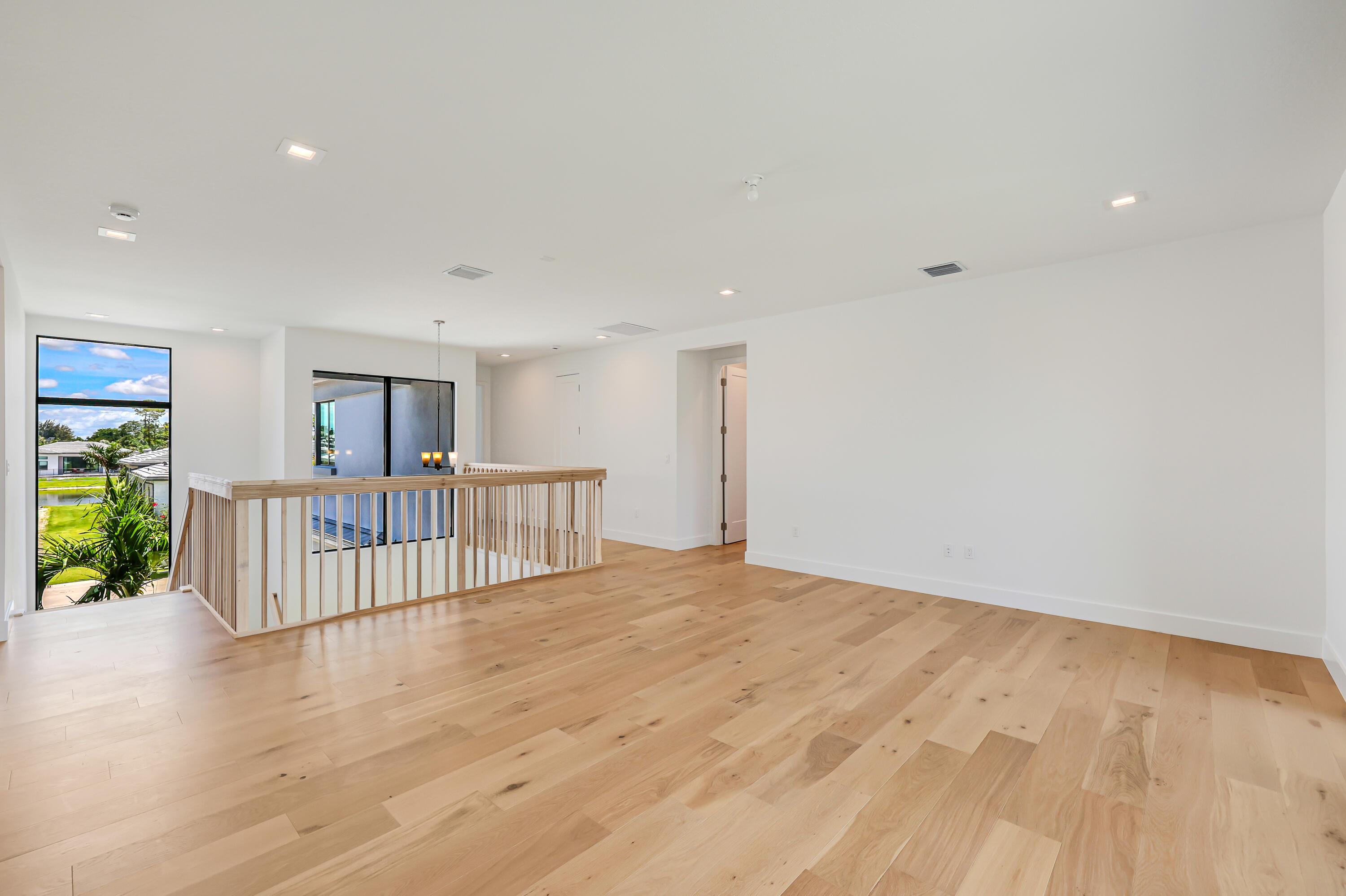 9451 Riverside Pk Drive Boca Raton, FL 33434 - Photo 24 of 71 a view of an empty room with a window
