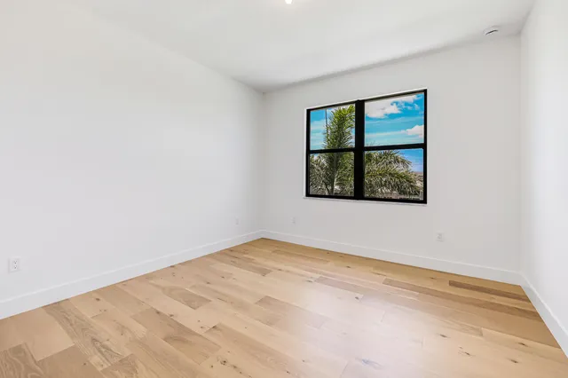 a view of a house with a big yard