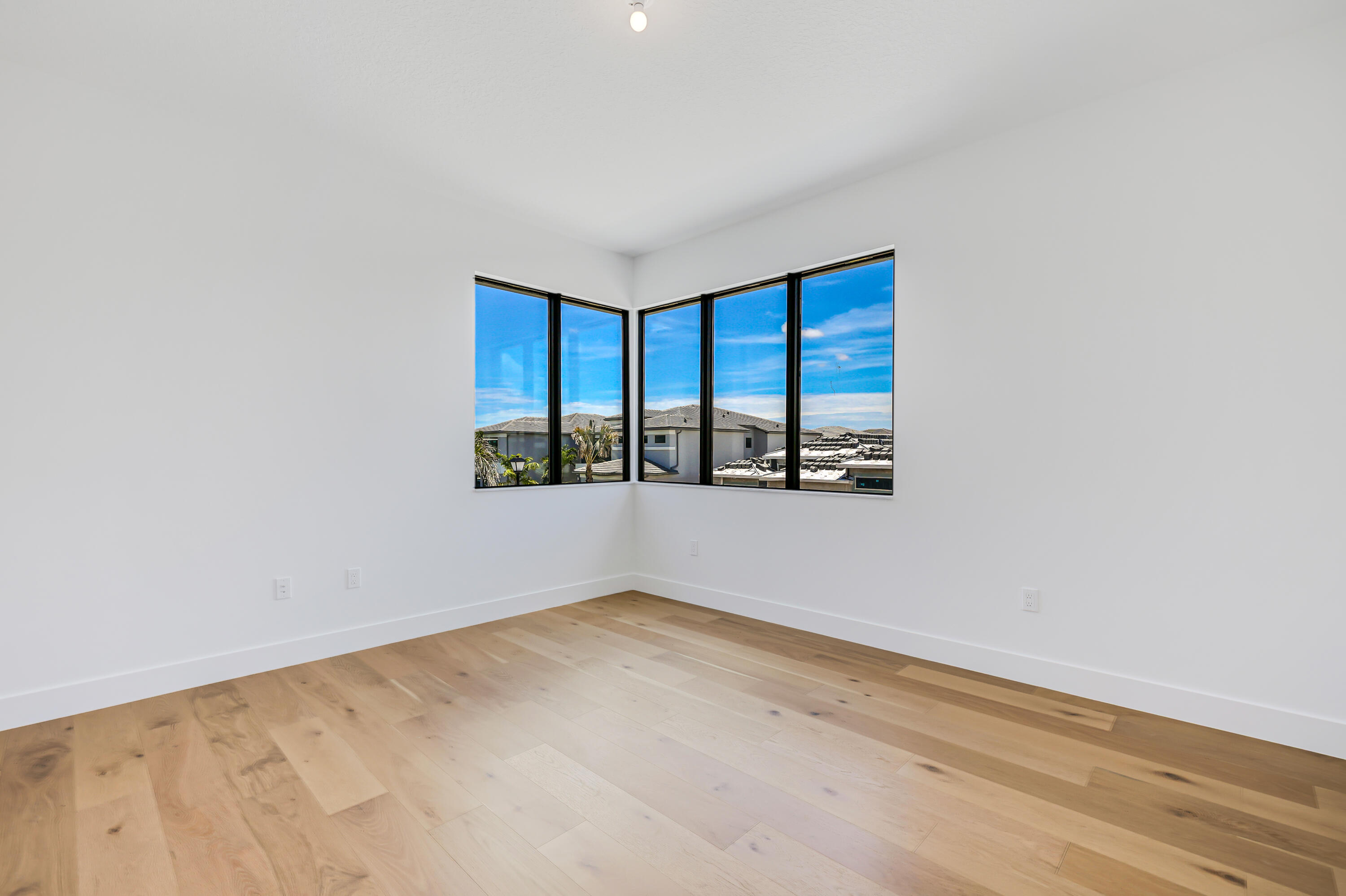 9451 Riverside Pk Drive Boca Raton, FL 33434 - Photo 42 of 71 a view of an empty room