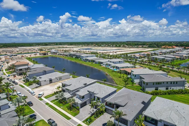 $14,500 | 9451 Riverside Pk Drive, Boca Raton, FL 33434