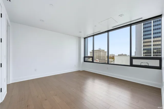 $949,000 | 202 West Berry Street, Unit 730, Fort Wayne, IN 46802