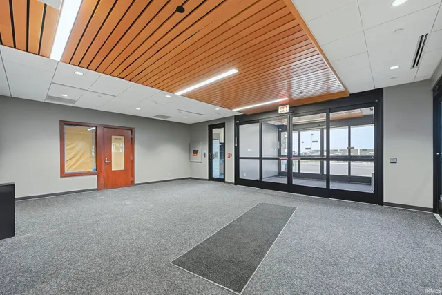 $949,000 | 202 West Berry Street, Unit 730, Fort Wayne, IN 46802