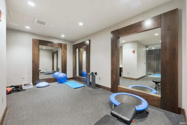 $899,000 | 202 West Berry Street, Unit 730, Fort Wayne, IN 46802