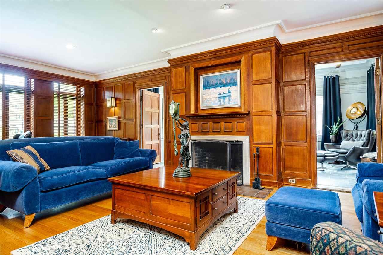 1050 Yorkshire Road Grosse Pointe, MI 48230 - Photo 9 of 85 50012855-8.JPG