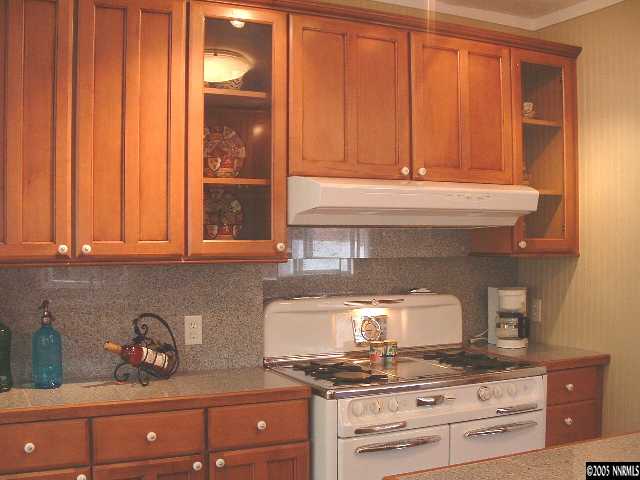 875 Walker Avenue Reno, NV 89509 - Photo 5 of 9 Photo 5
