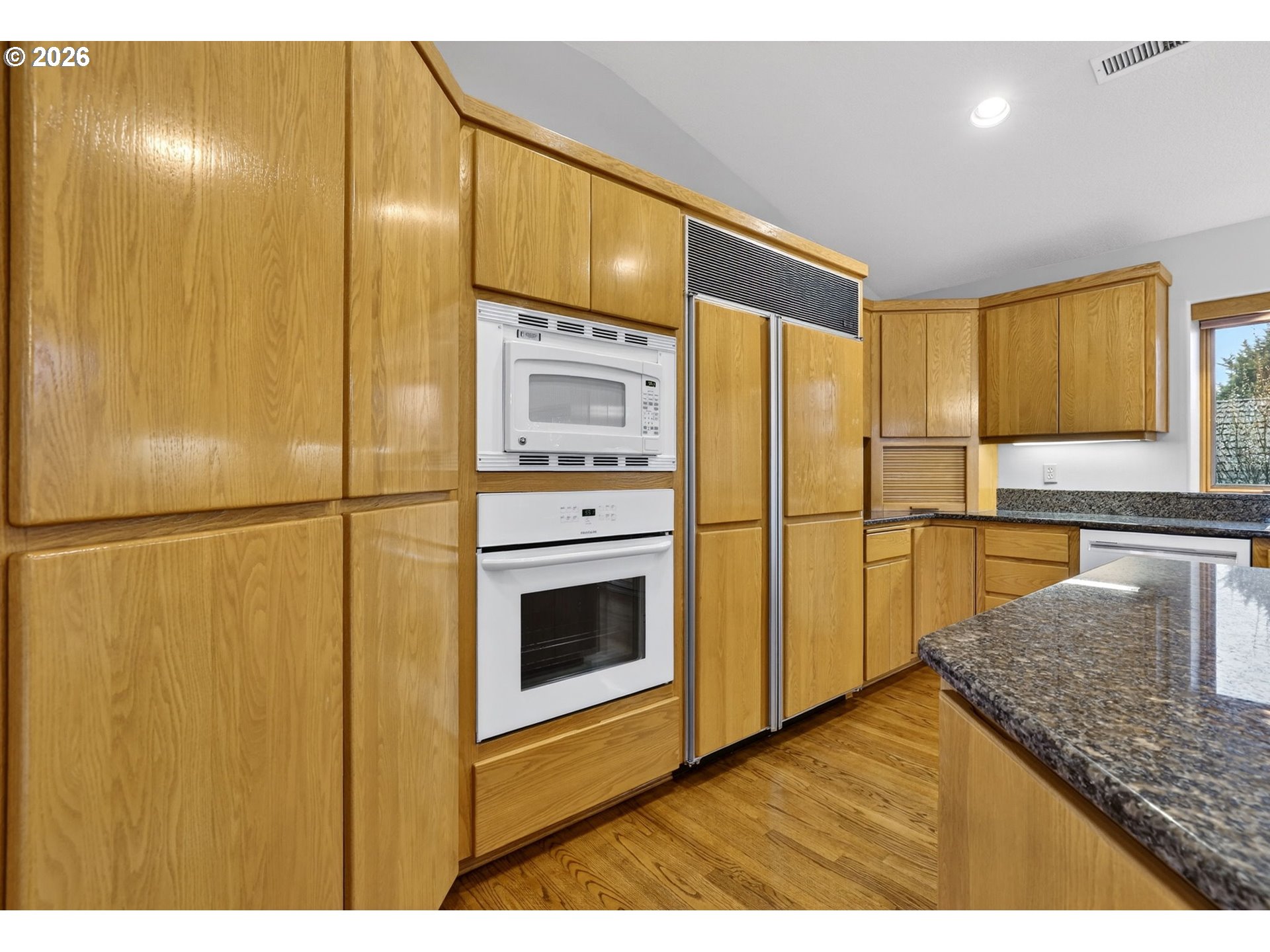 2277 Southwest Nancy Place Gresham, OR 97080 - Photo 12 of 48