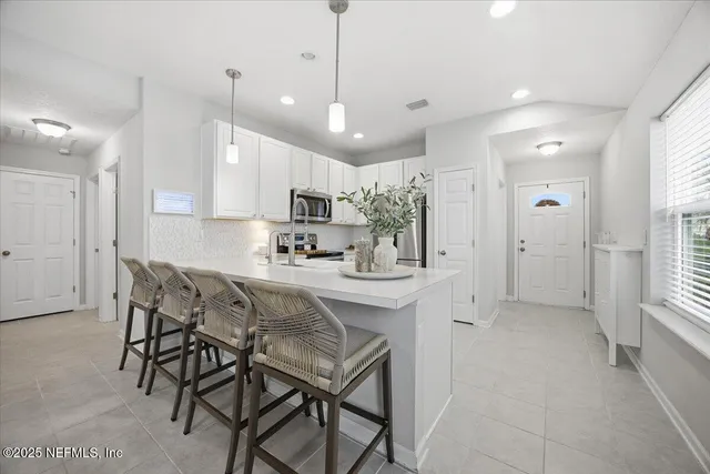 $368,500 | 7131 Emsley Circle, Jacksonville, FL 32258