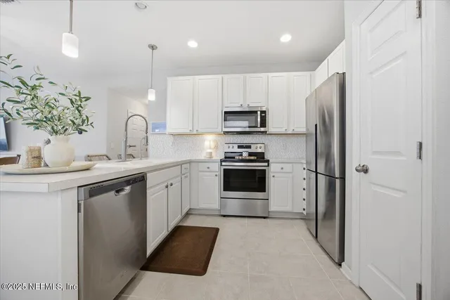 $368,500 | 7131 Emsley Circle, Jacksonville, FL 32258