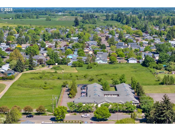 $1,495,000 | 1133 Irvington Drive, Eugene, OR 97404