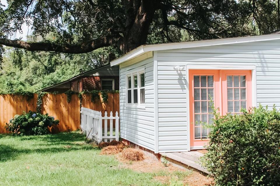 156 Williams Street Beaufort, SC 29902 - Photo 3 of 22 IMG_8415
