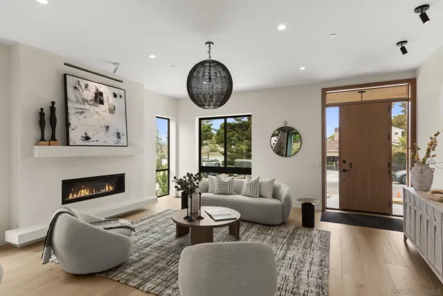 $5,600,000 | 541 Gravilla Street, La Jolla, CA 92037