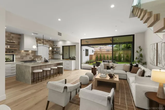 $5,600,000 | 541 Gravilla Street, La Jolla, CA 92037