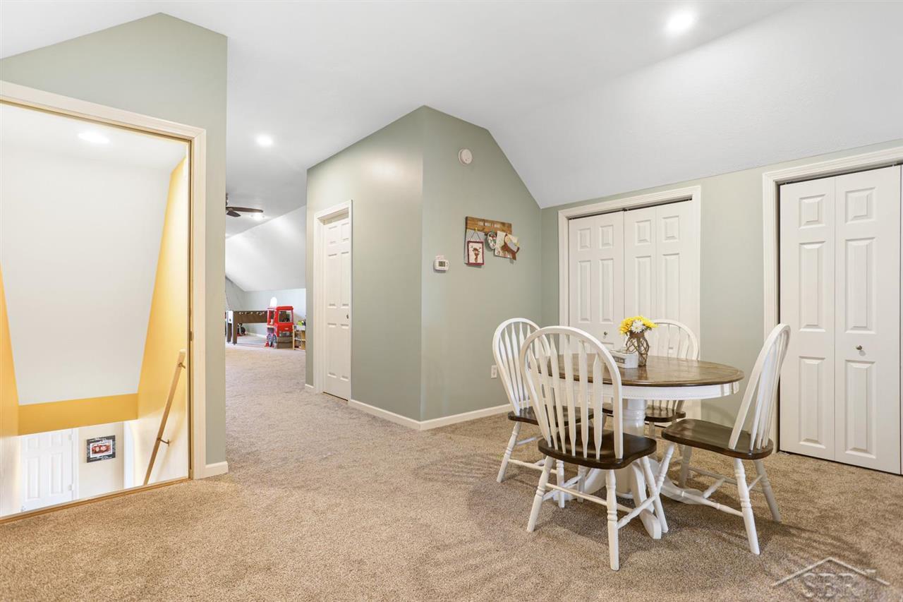 1739 South Brennan Road Hemlock, MI 48626 - Photo 32 of 56 50057328-31.JPG