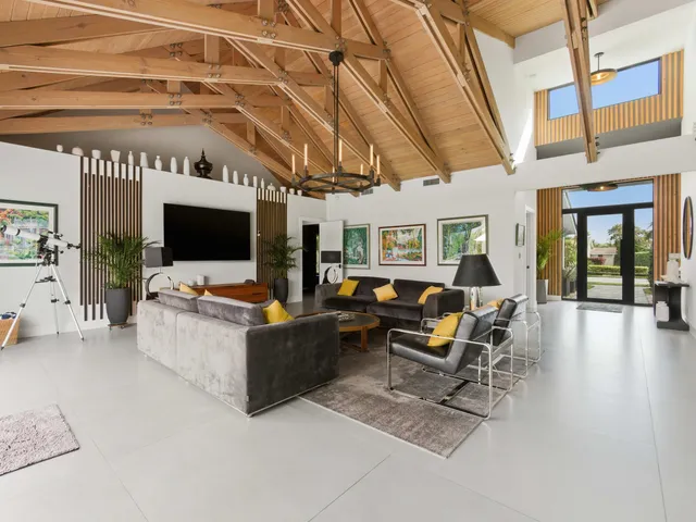 $4,349,000 | 256 Hamlet Drive, Delray Beach, FL 33445