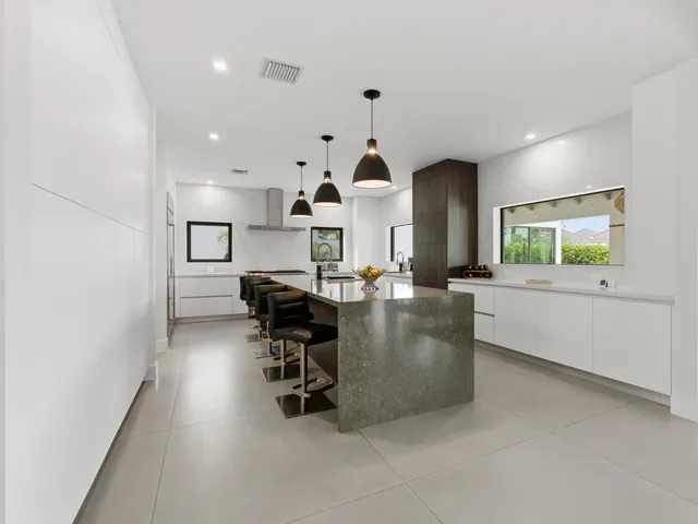 $4,349,000 | 256 Hamlet Drive, Delray Beach, FL 33445