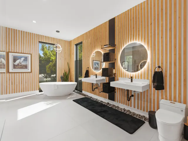 $4,349,000 | 256 Hamlet Drive, Delray Beach, FL 33445