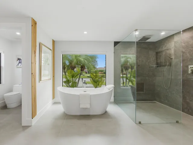 $4,349,000 | 256 Hamlet Drive, Delray Beach, FL 33445