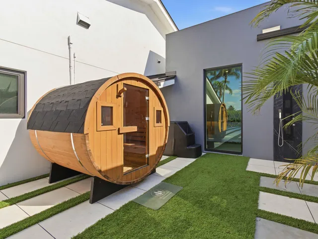 $4,349,000 | 256 Hamlet Drive, Delray Beach, FL 33445